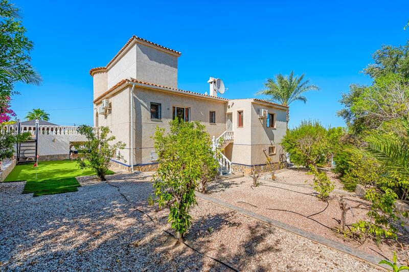 5 chambre Villa à vendre