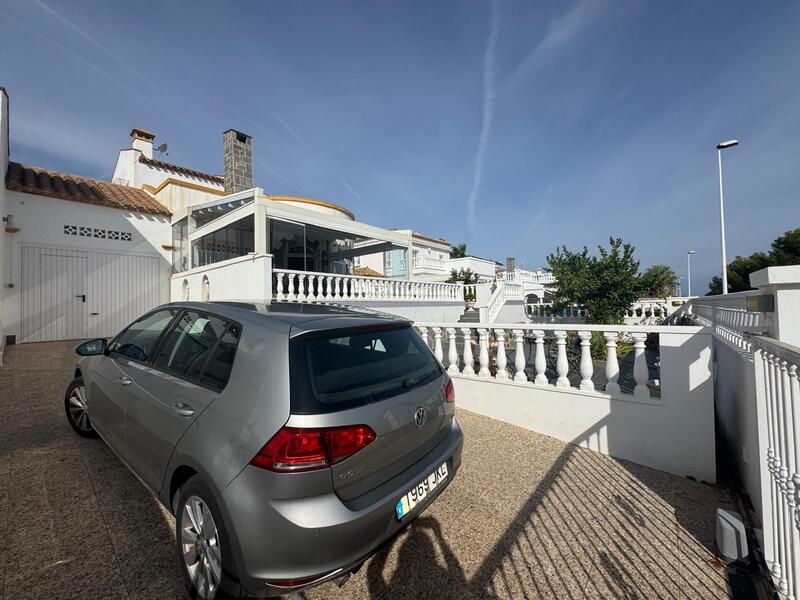 3 bedroom Villa for sale