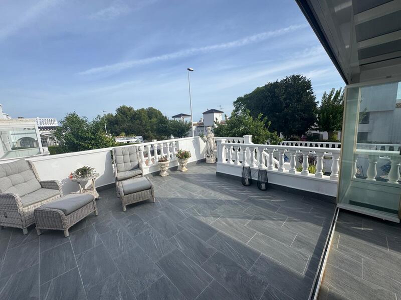 3 bedroom Villa for sale