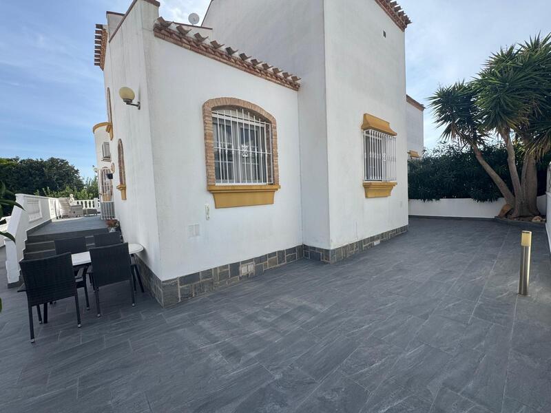 3 bedroom Villa for sale