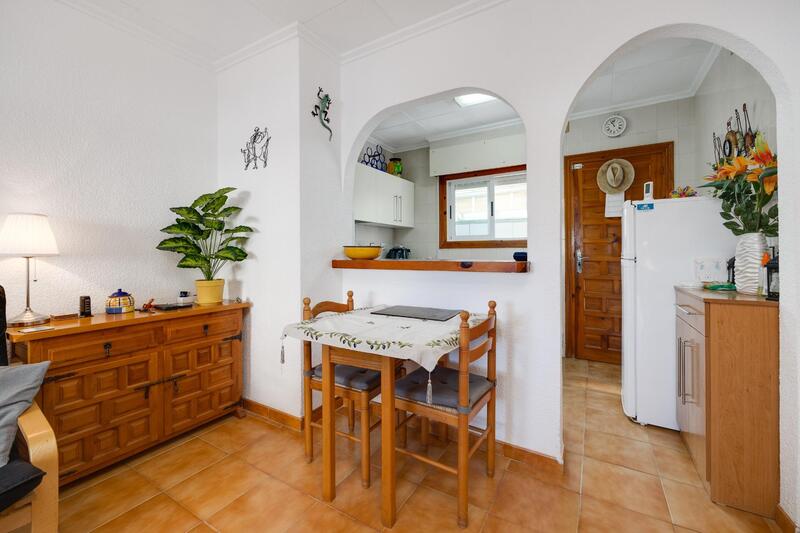 2 bedroom Townhouse for sale