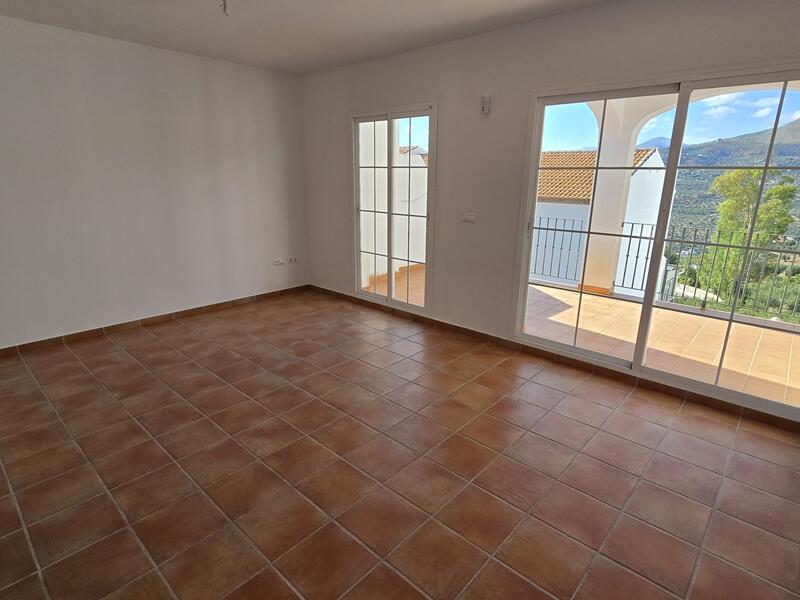 3 bedroom Townhouse for sale