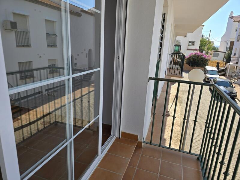 3 bedroom Townhouse for sale