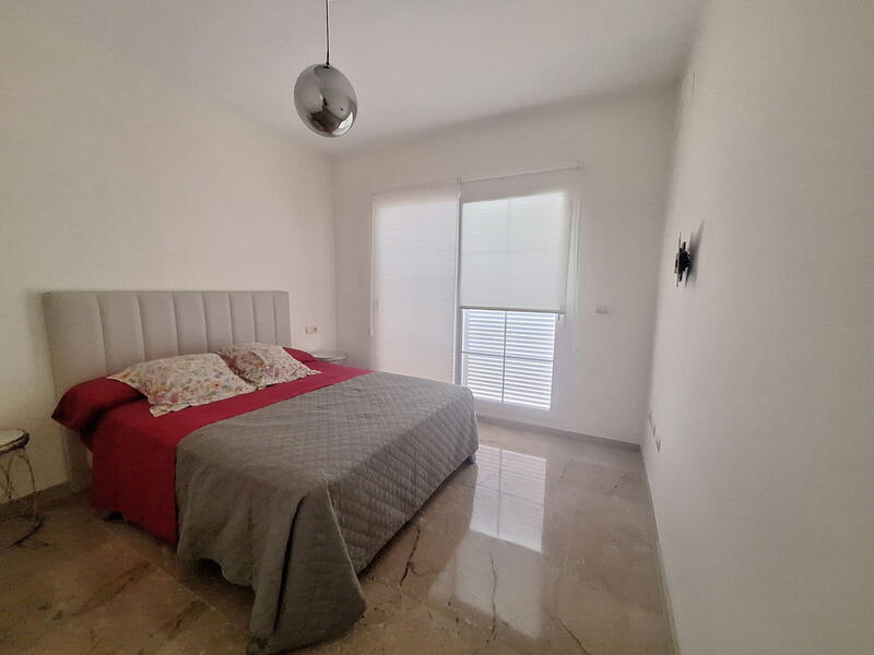 2 slaapkamer Appartement Te koop