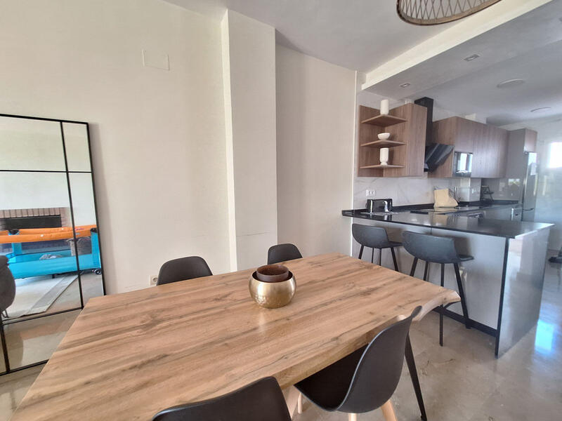 2 slaapkamer Appartement Te koop