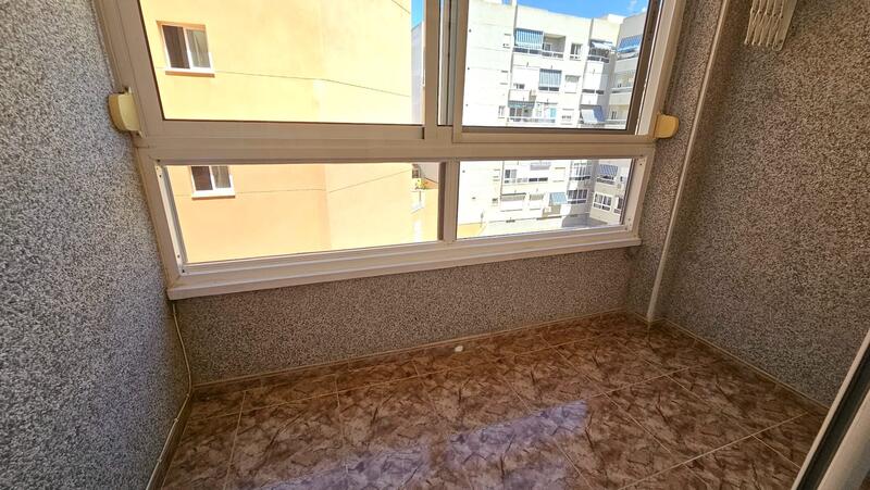 2 slaapkamer Appartement Te koop