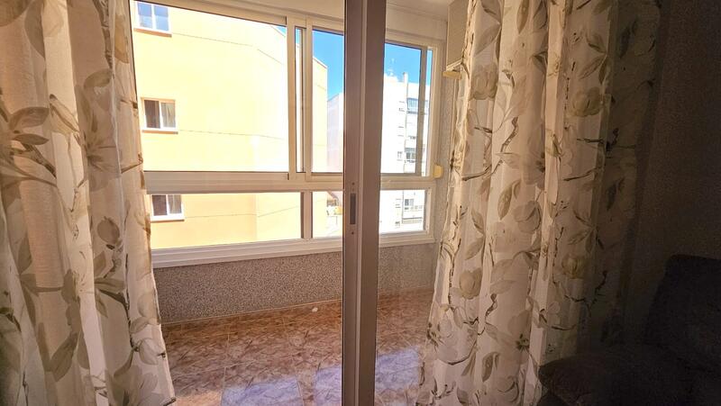 2 slaapkamer Appartement Te koop