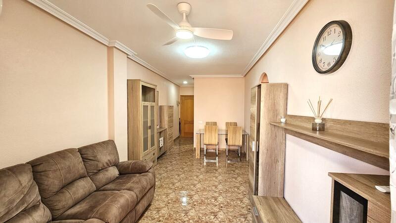 2 slaapkamer Appartement Te koop