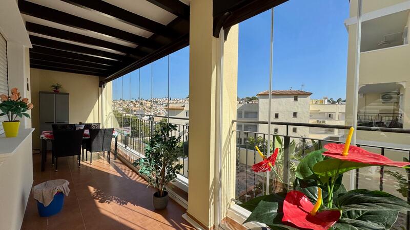 3 bedroom Apartment for sale