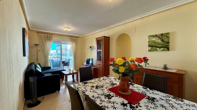 3 bedroom Apartment for sale
