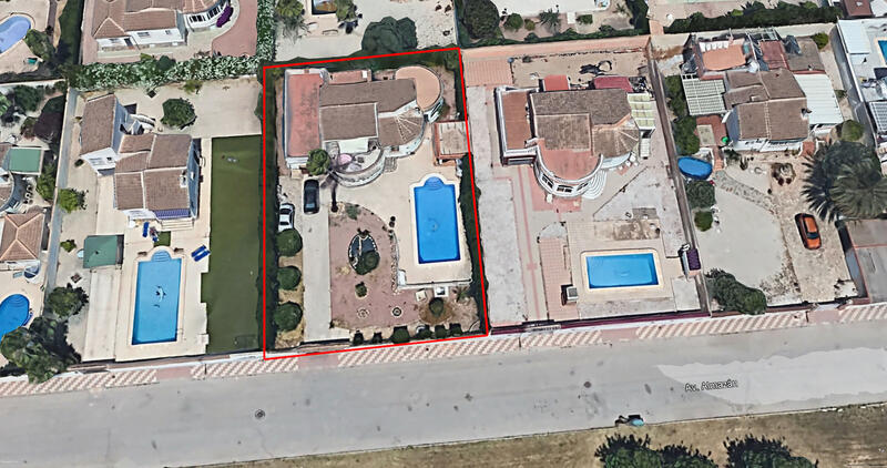 Villa for sale