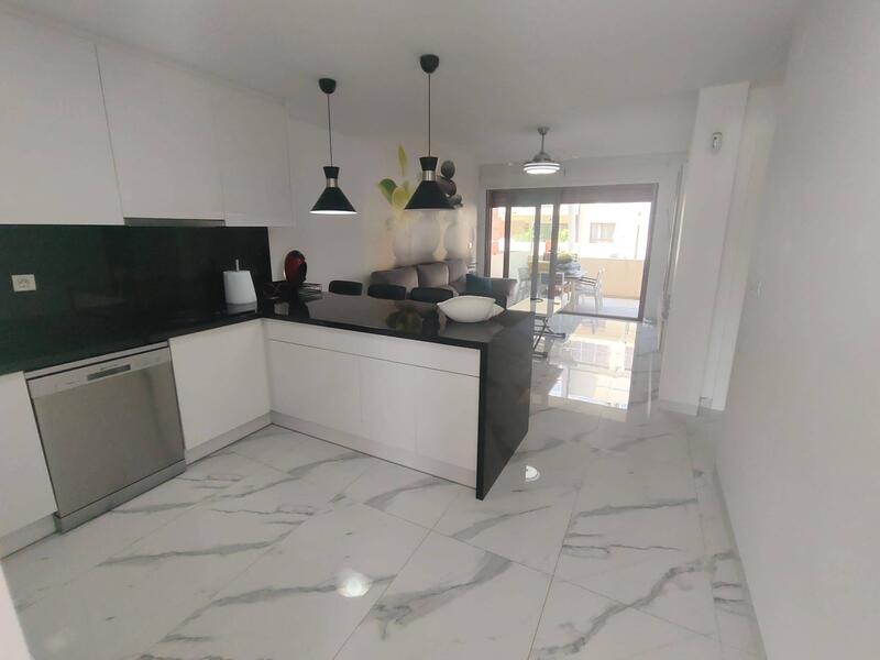 2 Cuarto Villa en venta