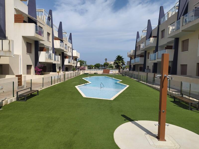 2 Cuarto Villa en venta