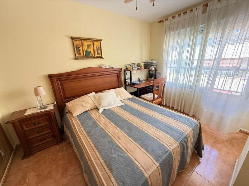 3 bedroom Apartment for sale