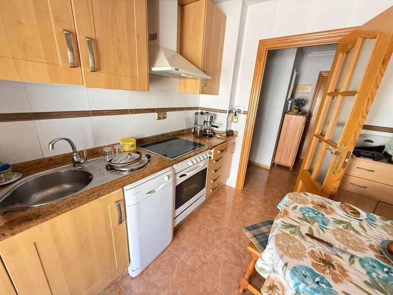 3 bedroom Apartment for sale