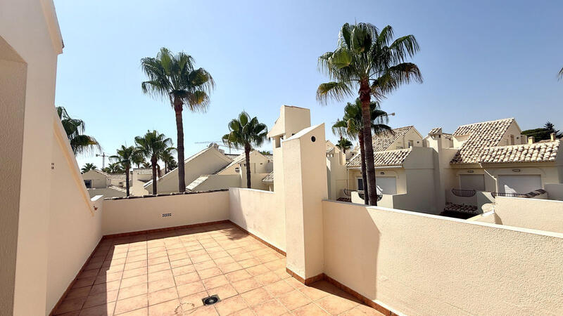 3 bedroom Townhouse for sale