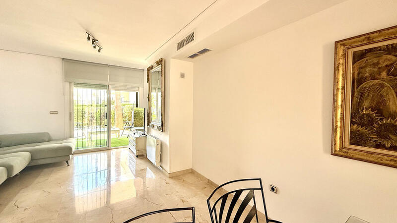 3 bedroom Townhouse for sale