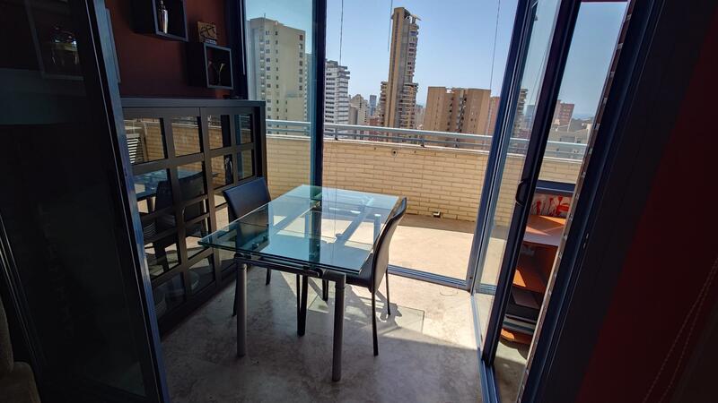 3 bedroom Apartment for sale