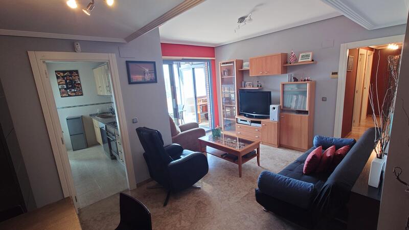 3 bedroom Apartment for sale