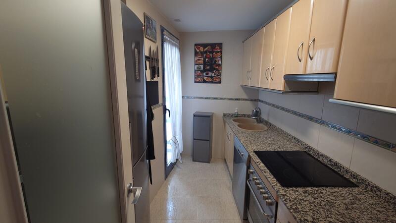 3 bedroom Apartment for sale