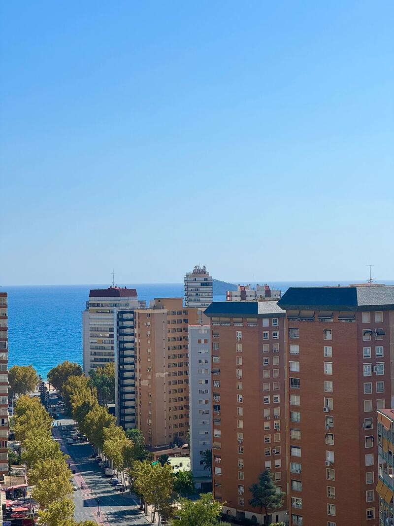 2 спальная комната квартира продается