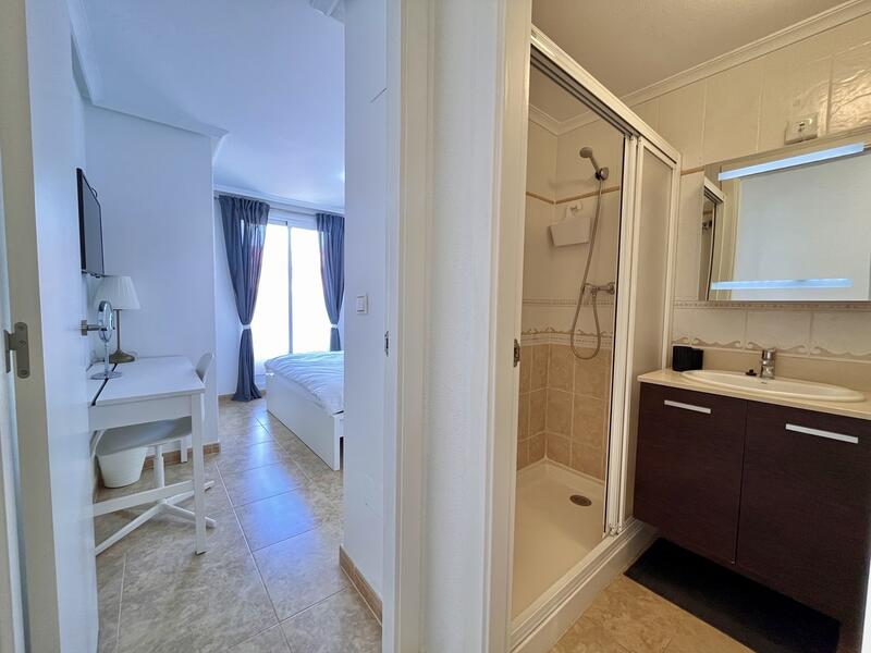 2 Cuarto Adosado en venta