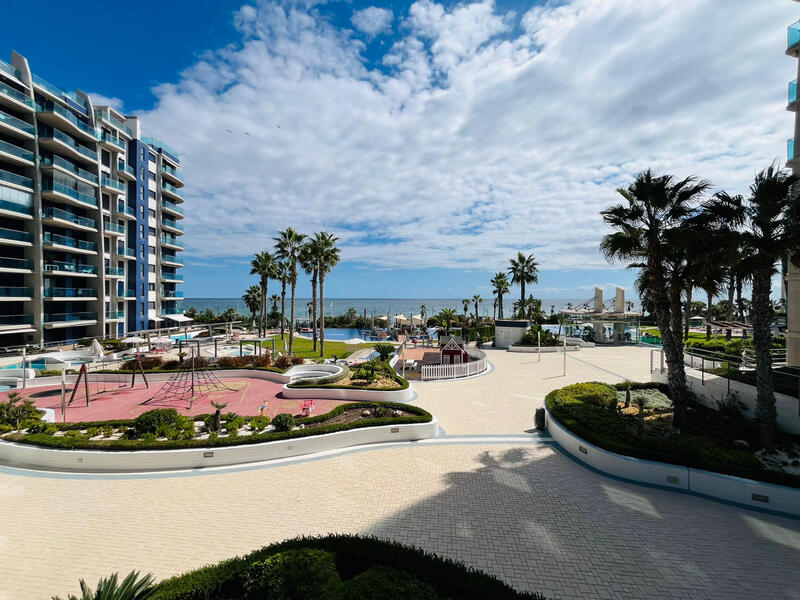 3 bedroom Apartment for sale