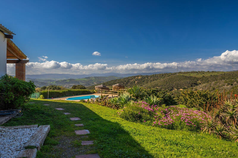 8 Cuarto Casa de Campo en venta