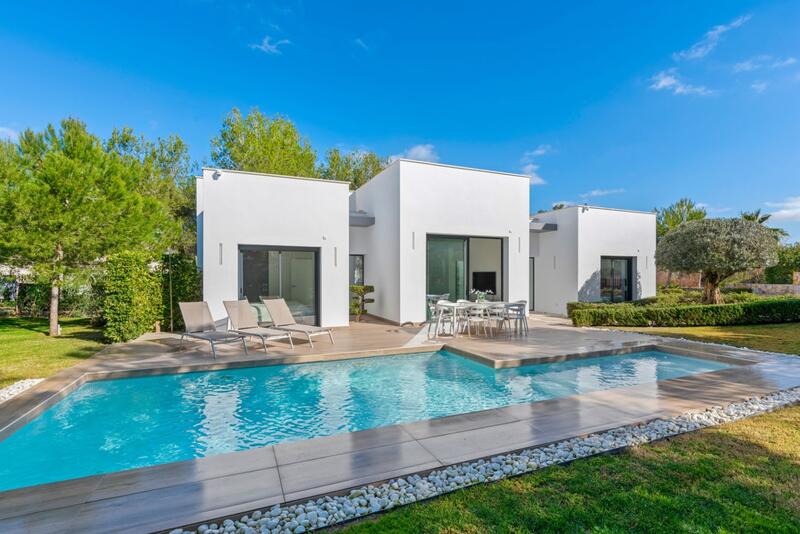 Villa for sale in Orihuela Costa, Alicante