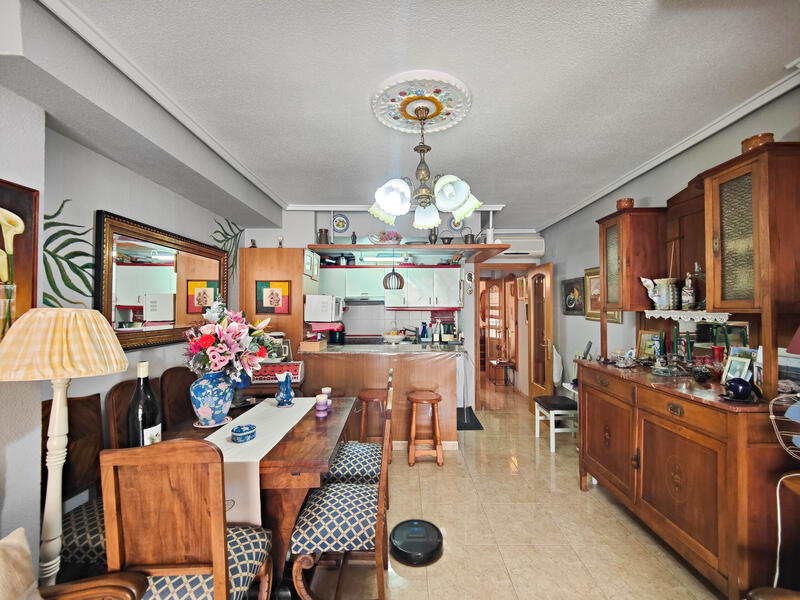 3 спальная комната квартира продается