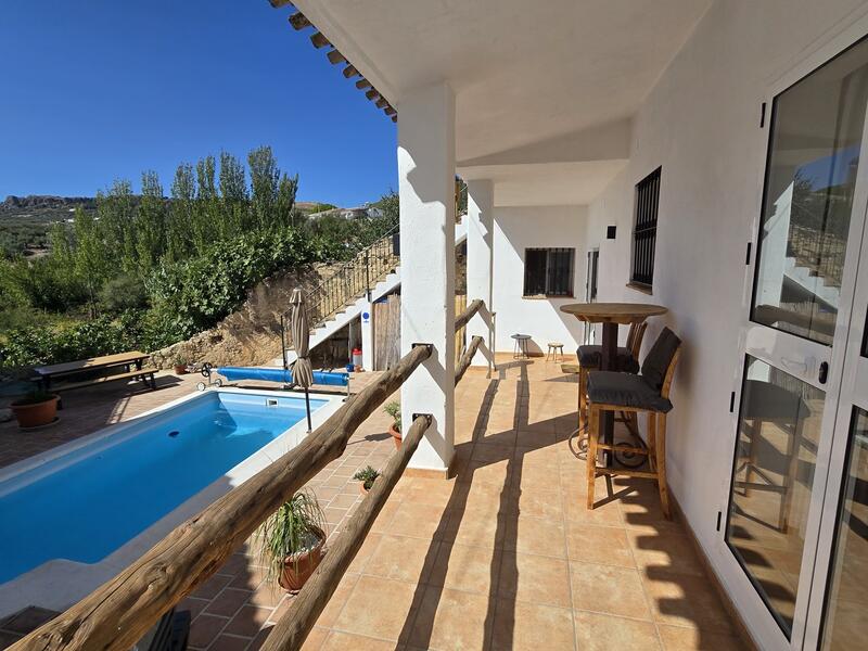 2 Cuarto Villa en venta