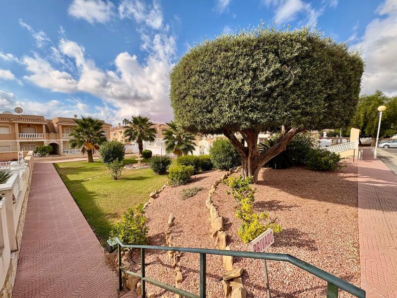 3 bedroom Townhouse for sale