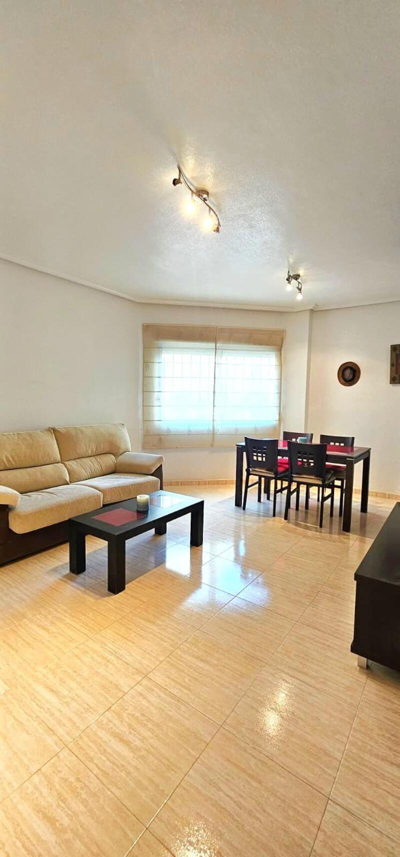 2 Cuarto Local Comercial en venta