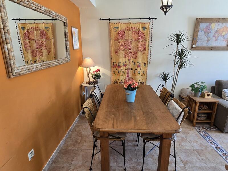 3 bedroom Townhouse for sale