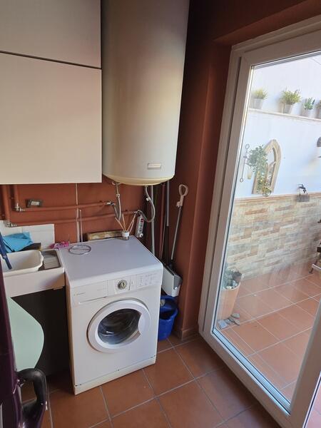 3 bedroom Townhouse for sale