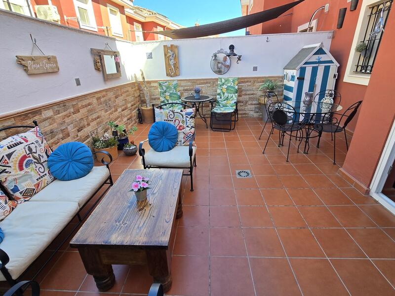 3 bedroom Townhouse for sale