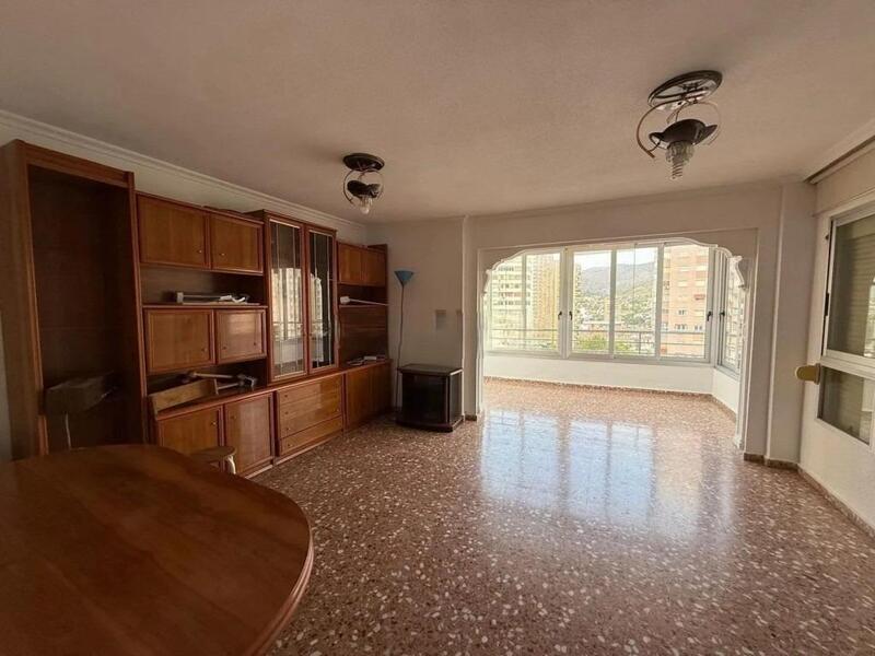 3 bedroom Apartment for sale