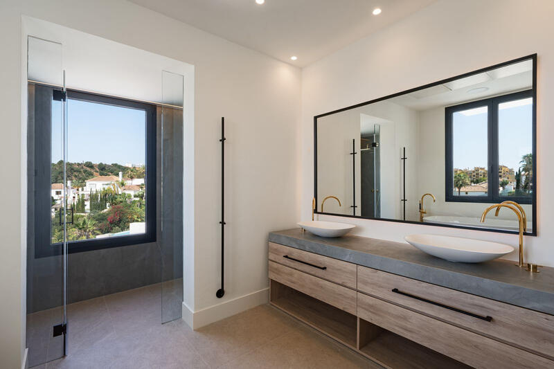 4 Cuarto Villa en venta