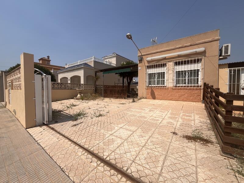 1 Cuarto Casa de Campo en venta
