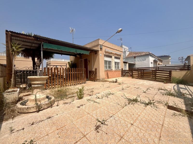 1 Cuarto Casa de Campo en venta