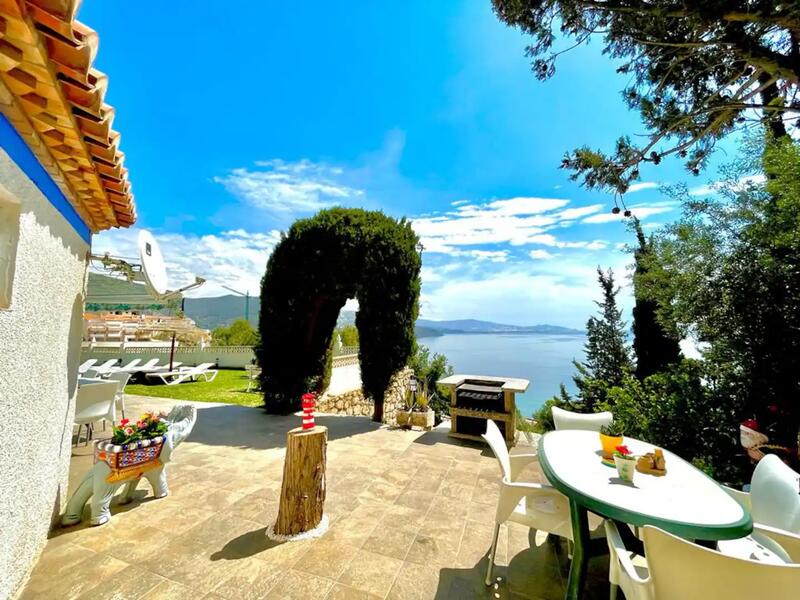 8 chambre Villa à vendre
