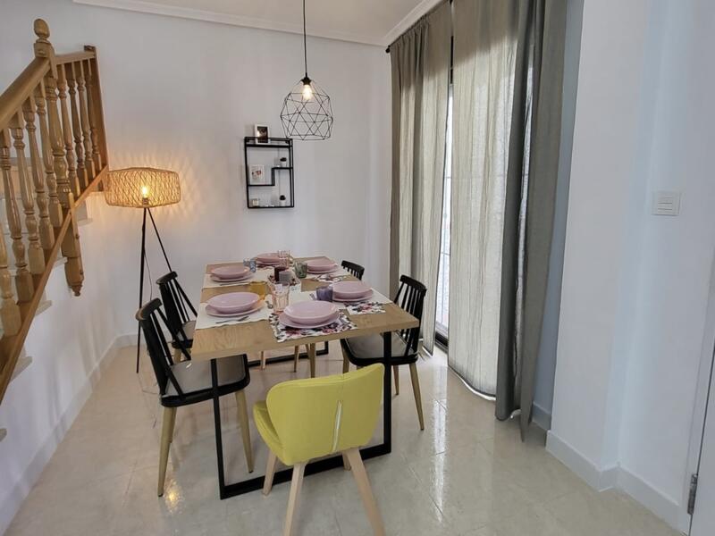 3 bedroom Townhouse for sale