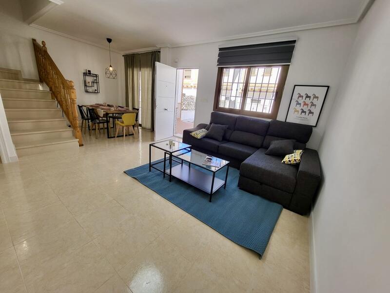 3 bedroom Townhouse for sale
