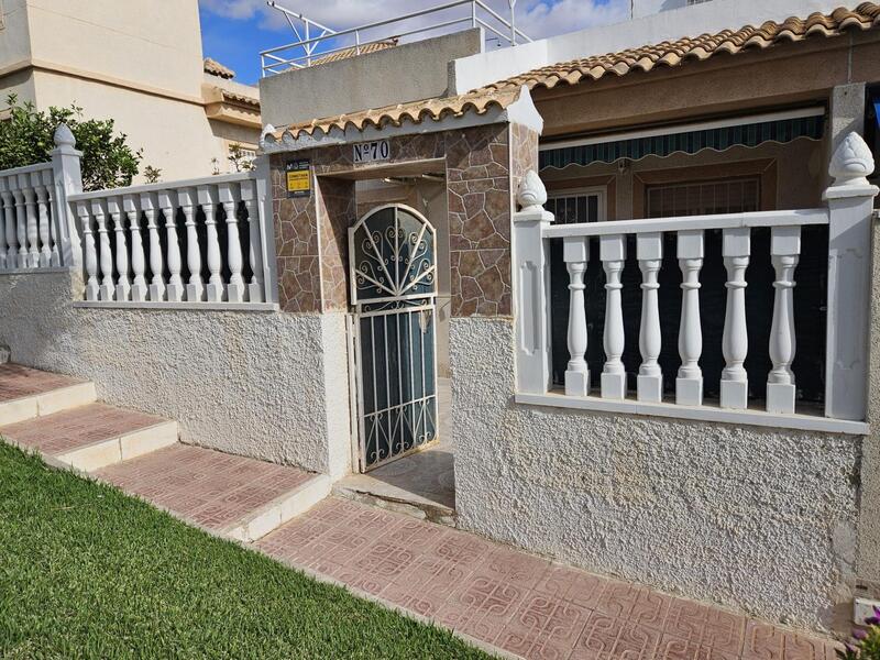 3 bedroom Townhouse for sale