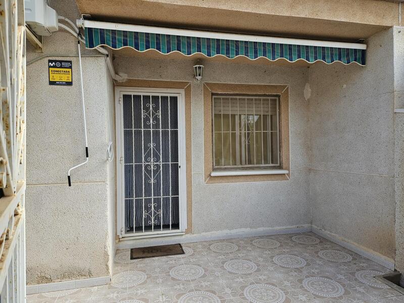 3 bedroom Townhouse for sale