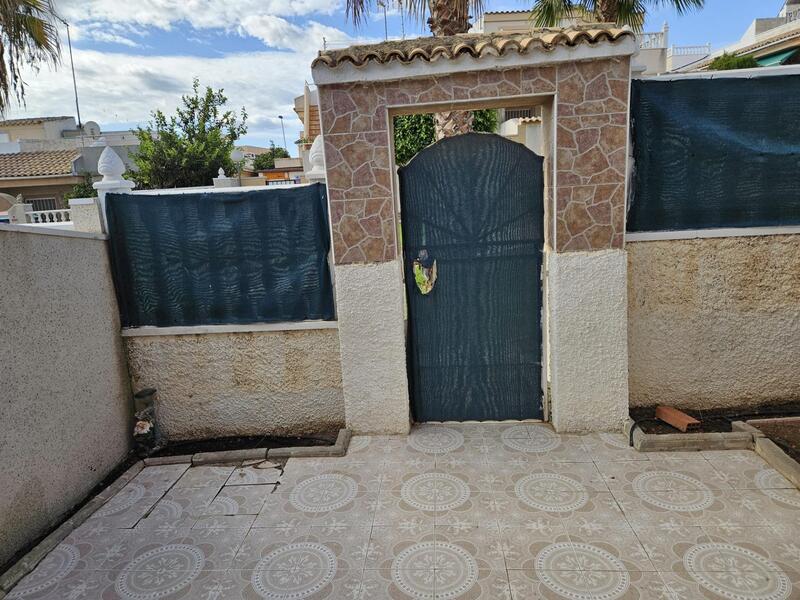 3 bedroom Townhouse for sale