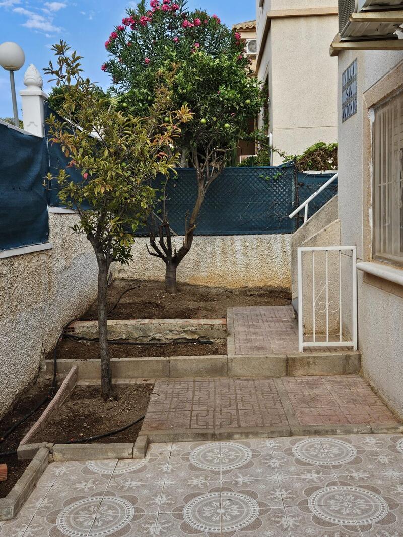 3 bedroom Townhouse for sale