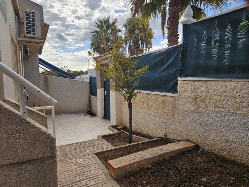 3 bedroom Townhouse for sale