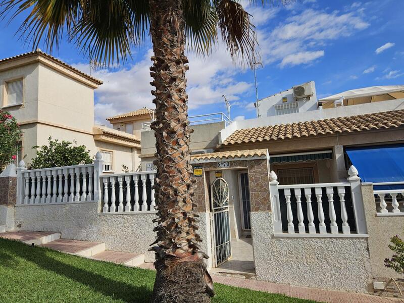 3 bedroom Townhouse for sale