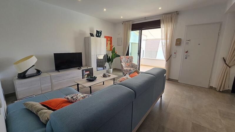 2 bedroom Apartment for sale